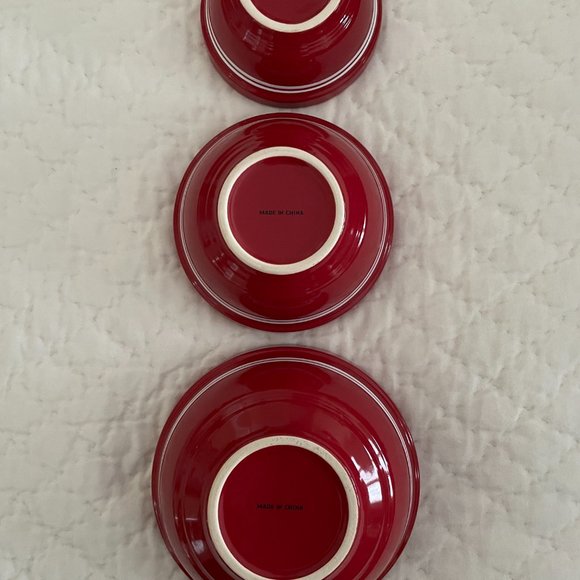 Set of Three Nesting Bowls - Picture 5 of 7